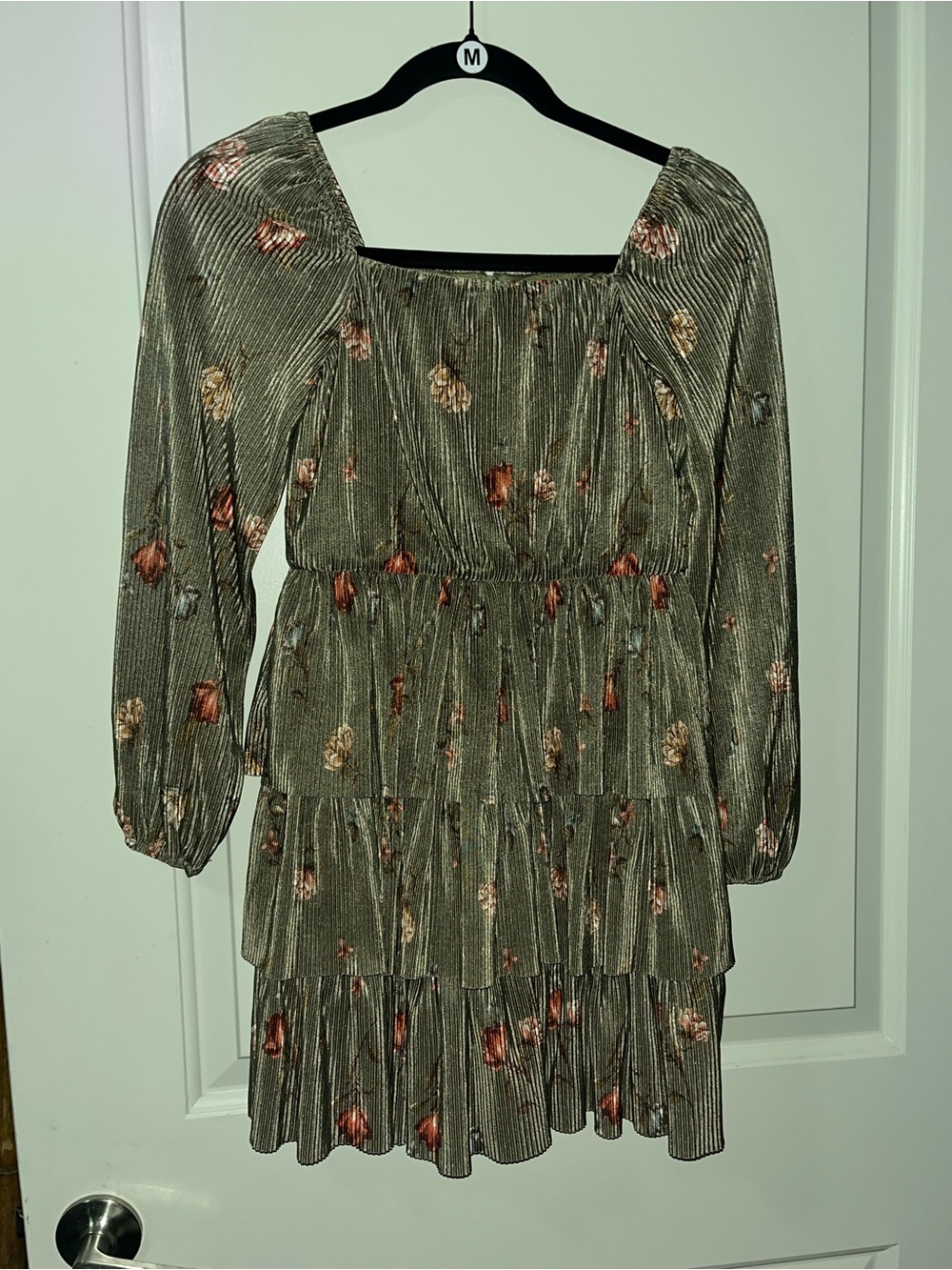 Gb Girls Youth Size  Olive Floral Tiered Long-Sleeve Smocked Waist Dress